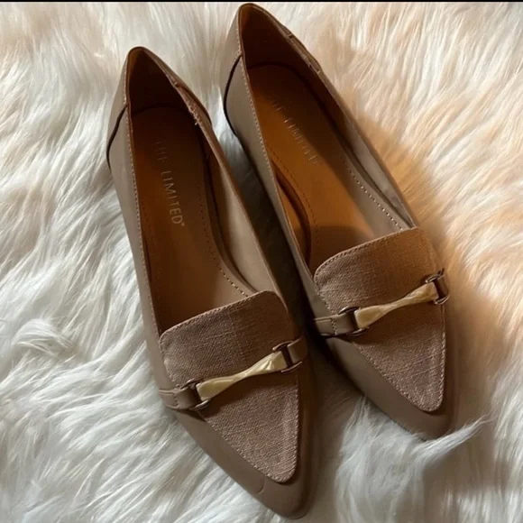 The Limited Women's Quezon Tan Faux Leather Flats - Picture 1 of 5